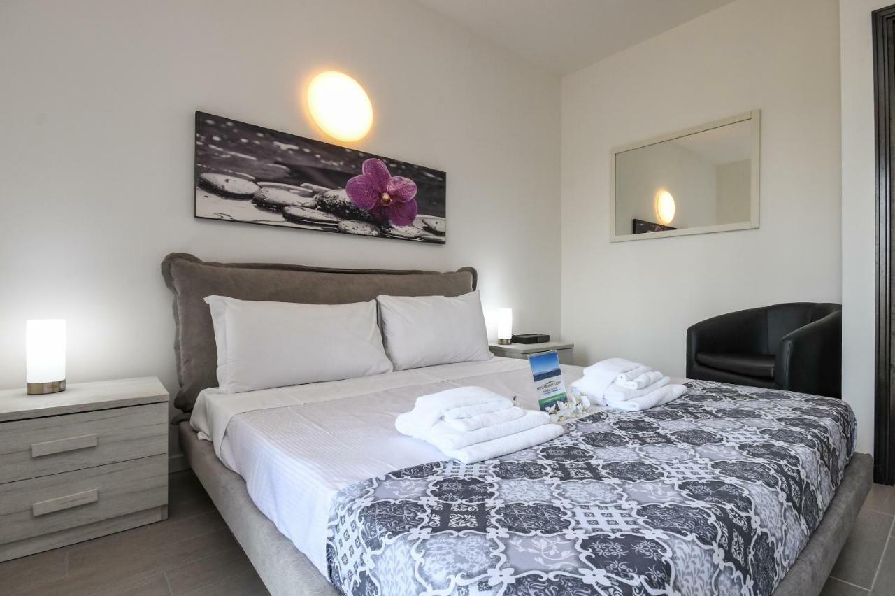 Holiday Sirmione Apartments Ngoại thất bức ảnh