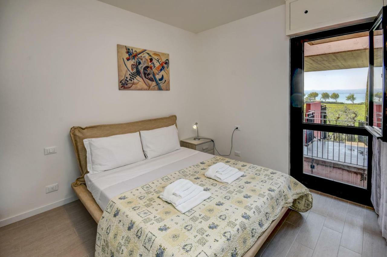 Holiday Sirmione Apartments Ngoại thất bức ảnh