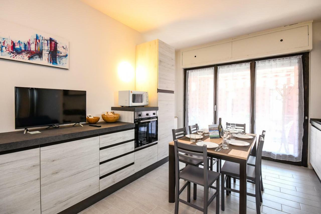 Holiday Sirmione Apartments Ngoại thất bức ảnh